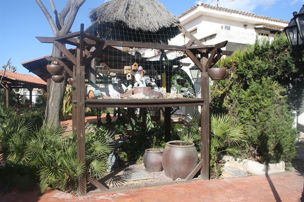 Hotel La Carreta Chiva Ngoại thất bức ảnh