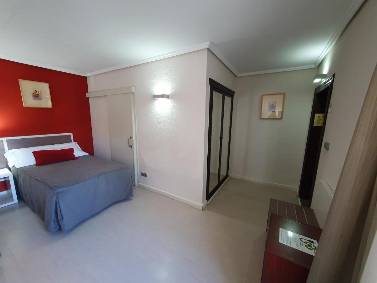 Hotel La Carreta Chiva Ngoại thất bức ảnh
