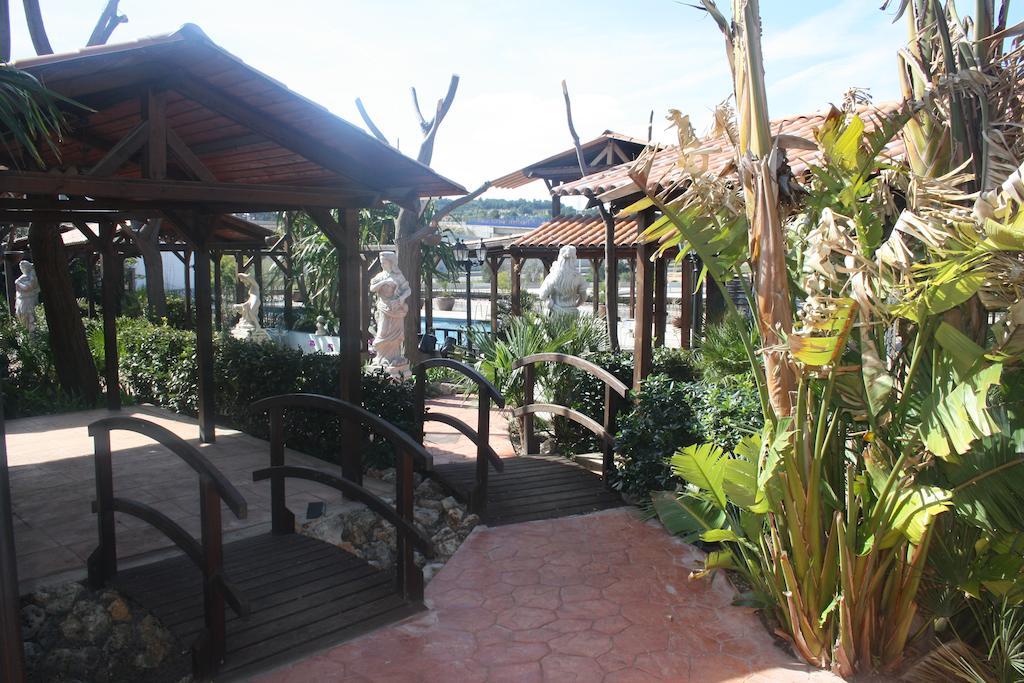 Hotel La Carreta Chiva Ngoại thất bức ảnh